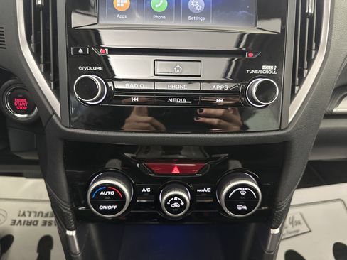 Used 2023 Subaru Forester Premium image 18