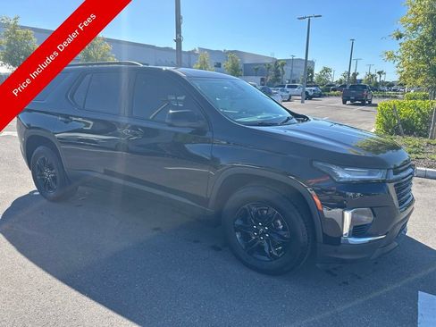 Used 2023 Chevrolet Traverse LS w/ Midnight/Sport Edition FWD image 3
