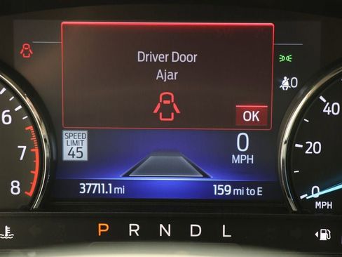 Used 2023 Ford Explorer Limited image 19