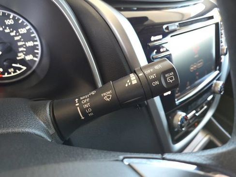 Used 2022 Nissan Murano S AWD/4WD image 54