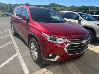 Used 2020 Chevrolet Traverse LT