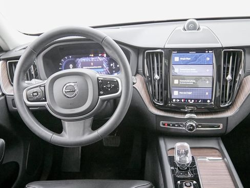 Certified 2023 Volvo XC60 B6 Ultimate image 27