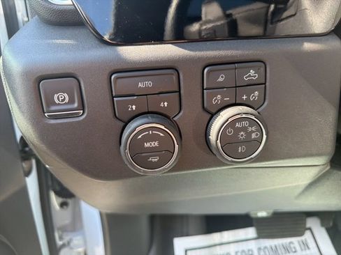 Used 2026 Chevrolet Silverado 1500 LTZ w/ LTZ Premium Package AWD/4WD image 28
