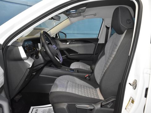 New 2026 Volkswagen Tiguan S image 5