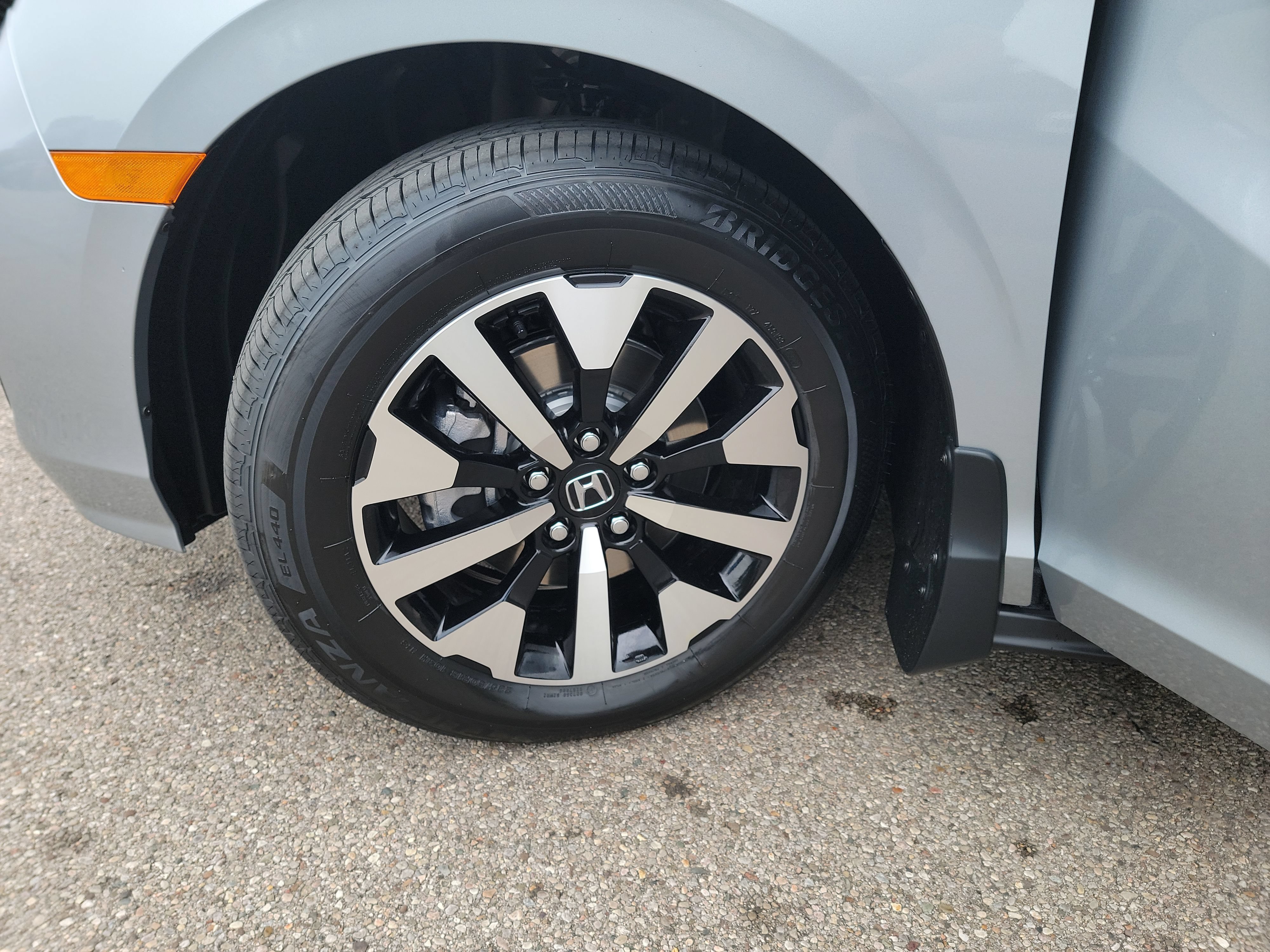 New 2027 Honda Odyssey EX-L image 30