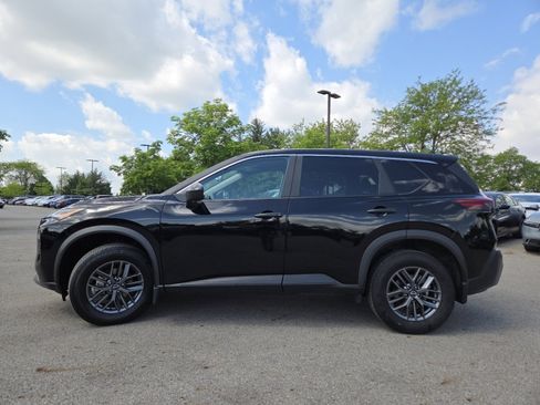 Used 2023 Nissan Rogue S AWD/4WD image 12