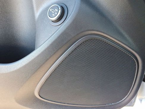 Used 2023 Buick Encore GX Select w/ Experience Buick Package image 23