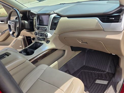 Used 2016 GMC Yukon XL SLT w/ Open Road Package image 25