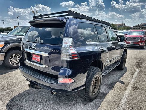 Used 2019 Lexus GX 460 Premium AWD/4WD image 7