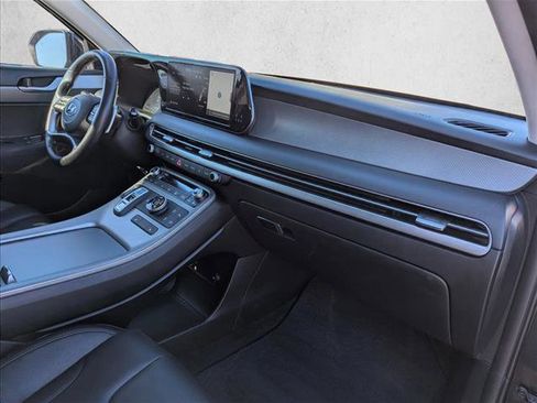 Used 2023 Hyundai Palisade SEL image 28