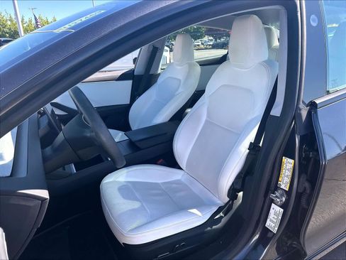 Used 2024 Tesla Model 3 Long Range AWD/4WD image 21