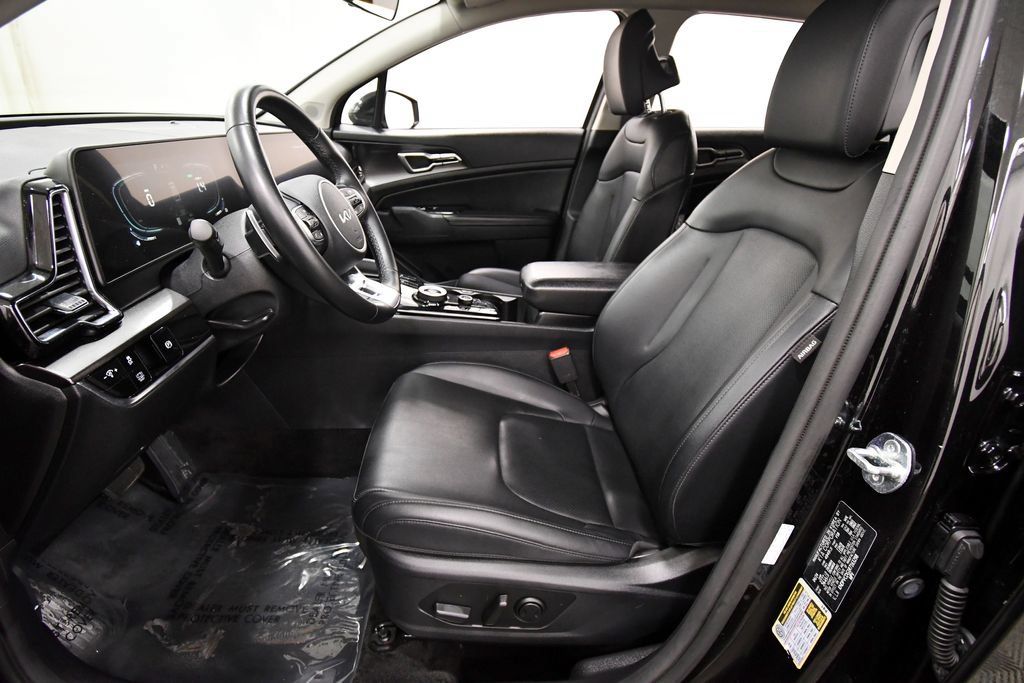 Certified 2024 Kia Sportage EX AWD/4WD image 14