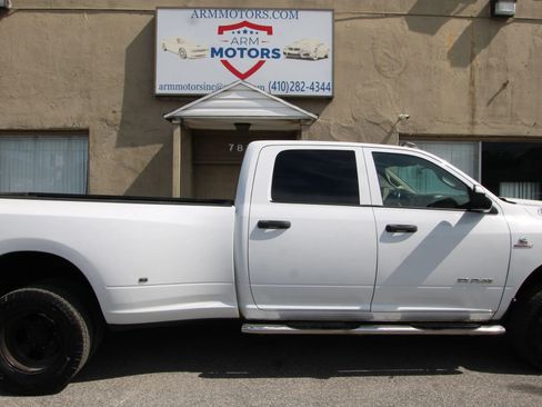 Used 2020 RAM 3500 Tradesman image 4
