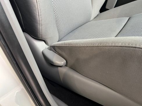 Used 2012 Toyota Tacoma PreRunner image 15