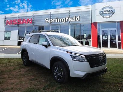 New 2025 Nissan Pathfinder SV