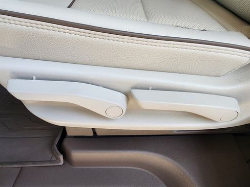 Used 2023 GMC Yukon Denali w/ LPO, Floor Liner Package RWD image 83