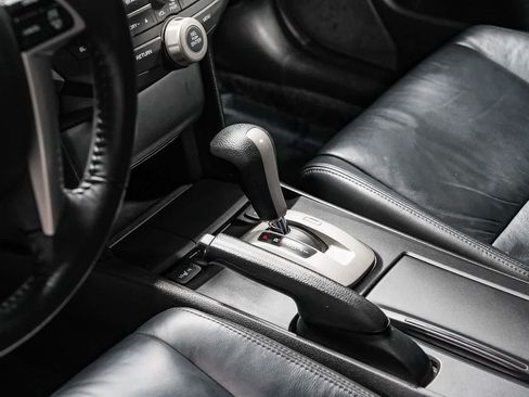 Used 2010 Honda Accord EX-L image 24