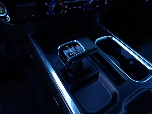 New 2026 Chevrolet Silverado 1500 RST w/ Redline Edition AWD/4WD image 16