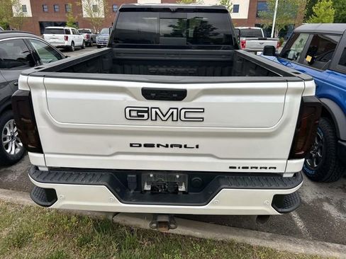 Used 2022 GMC Sierra 2500 Denali w/ Denali Ultimate Package AWD/4WD image 5