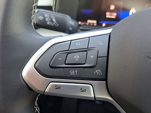 New 2026 Volkswagen Taos S image 14