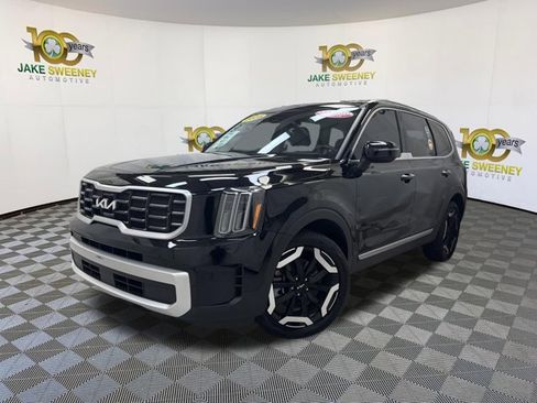 Certified 2025 Kia Telluride S AWD/4WD image 4