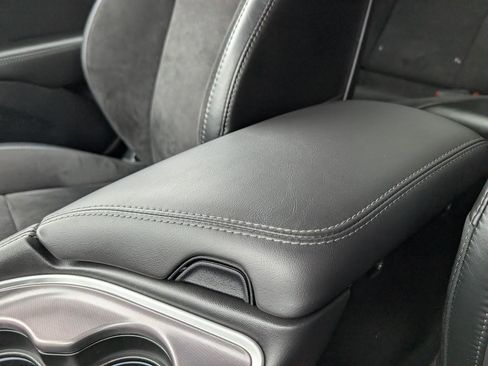 Used 2020 Dodge Challenger R/T Scat Pack image 22