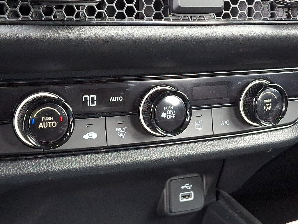 Used 2025 Honda HR-V LX image 18