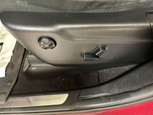 Used 2018 Jeep Grand Cherokee High Altitude AWD/4WD image 12