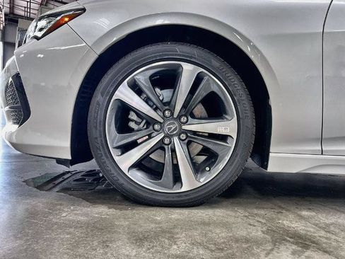 Used 2025 Acura TLX w/ Technology Package FWD image 11