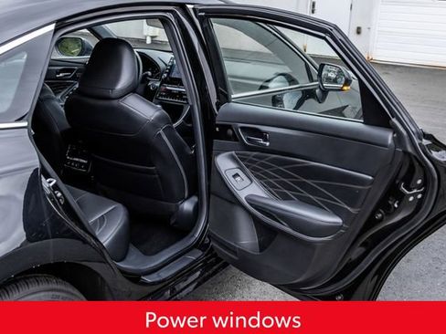 Certified 2022 Toyota Avalon Limited w/ Advanced Safety Package FWD image 20