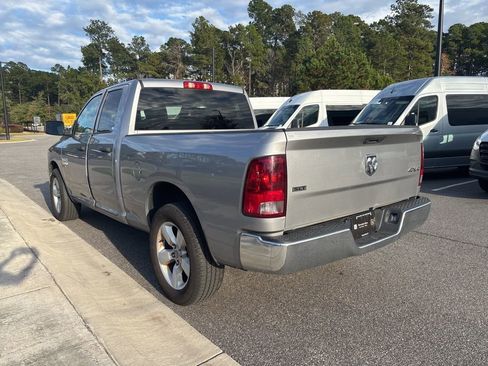 Used 2024 RAM 1500 Classic SLT AWD/4WD image 7