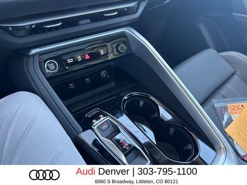 Used 2025 Audi Q5 Premium Plus w/ Premium Plus AWD/4WD image 7