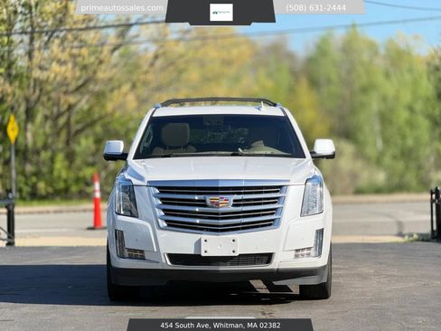 Used 2018 Cadillac Escalade ESV Platinum AWD/4WD image 48