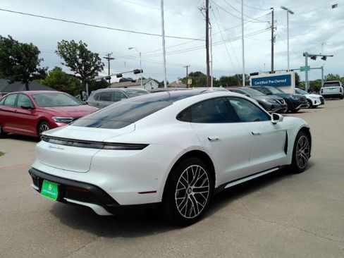 Used 2020 Porsche Taycan Turbo AWD/4WD image 10