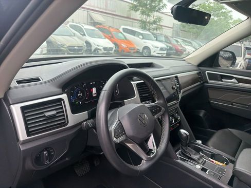 Used 2023 Volkswagen Atlas SE FWD image 9