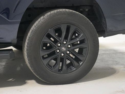 Used 2024 Ford F150 Lariat w/ Bed Utility Package image 9