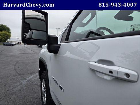Used 2025 Chevrolet Silverado 2500 LT w/ Convenience Package AWD/4WD image 36