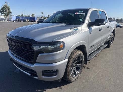 Used 2025 RAM 1500 Big Horn AWD/4WD image 2