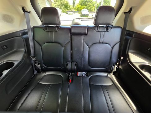 Used 2024 Honda Pilot Elite image 26