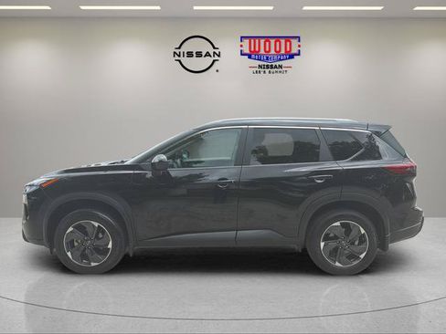 Used 2024 Nissan Rogue SV w/ SV Premium Package AWD/4WD image 5