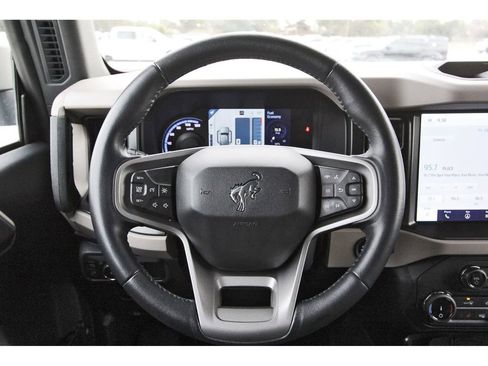 Certified 2022 Ford Bronco Wildtrak image 14