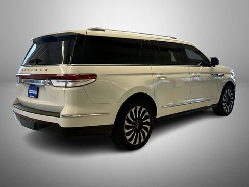 Used 2022 Lincoln Navigator L Black Label image 5