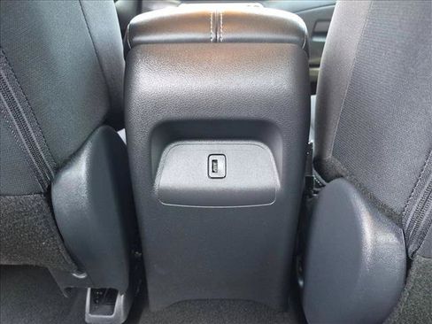 Used 2024 Nissan Sentra SV FWD image 23