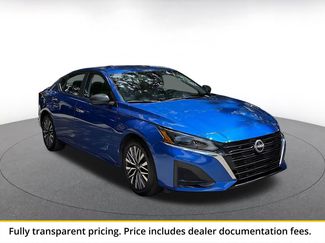 Used 2025 Nissan Altima 2.5 SV FWD video 1