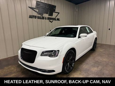 Used 2022 Chrysler 300 S RWD image 1