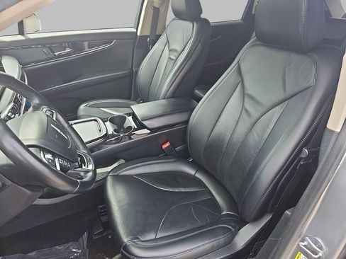 Used 2021 Lincoln Nautilus AWD w/ Equipment Group 101A image 19