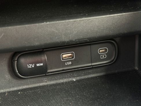 Used 2024 Kia Seltos S image 22