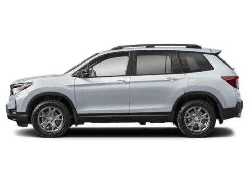 Used 2024 Honda Passport TrailSport image 6