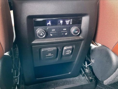 Used 2020 Chevrolet Traverse High Country w/ LPO, Floor Liner Package image 33