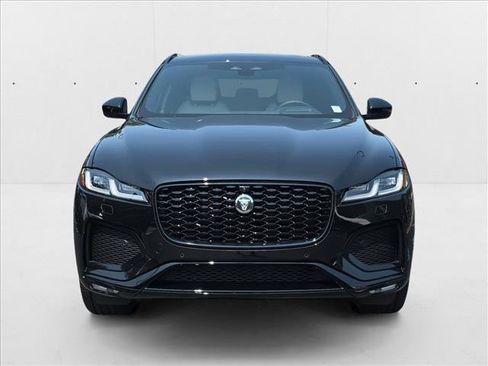 New 2026 Jaguar F-PACE R-Dynamic S image 2